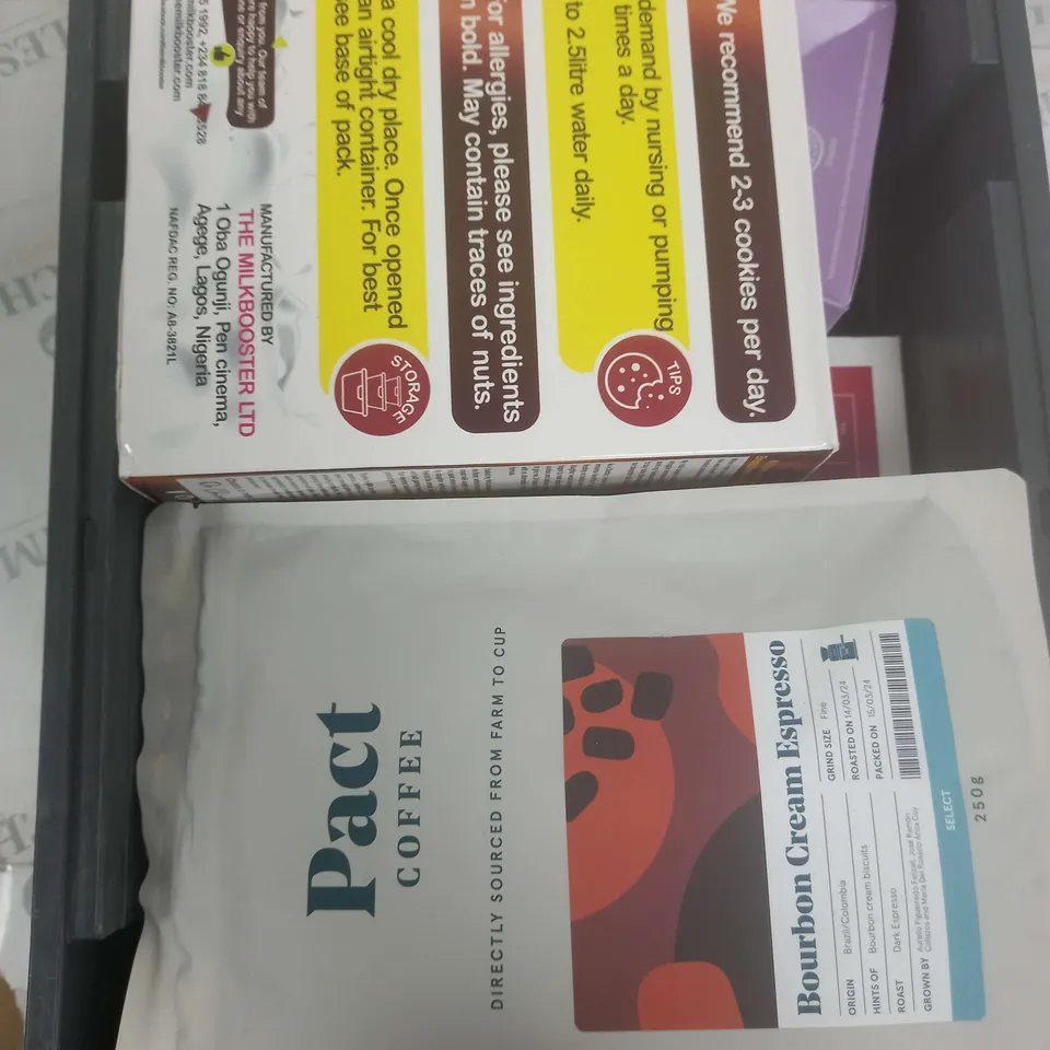 BOX OF APPROXIMATELY 10 ASSORTED COSMETIC ITEMS TO INCLUDE - BREASTFEEDING COOKIES, COOKIE DOE EGG, BULK POWDER ETC