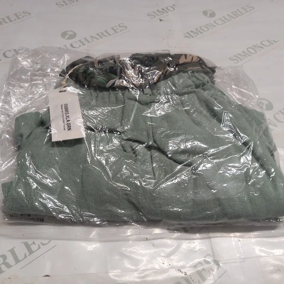 MAISON DE NIMES BELTED TROUSERS GREEN SIZE XL