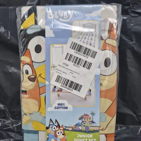 BLUEY FAMILY JUNIOR DUVET COVER SET - MULTI