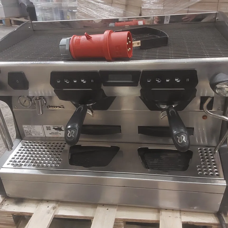 RANCILIO CLASSE 7 COMMERCIAL 2 GROUP COFFEE MACHINE