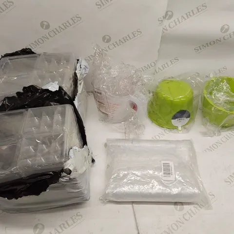 BOX OF APPROXIMATELY 6X BRAND NEW ASSORTED ITEMS;