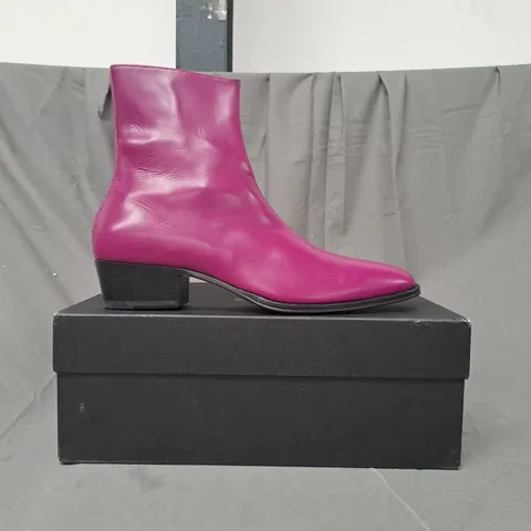 BOXED PAIR OF PAUL SMITH SIDE-ZIP ANKLE BOOTS IN PURPLE SIZE 10