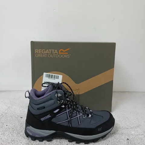 REGATTA WOMENS SAMARIS III HIKING BOOTS - GREY SIZE 8