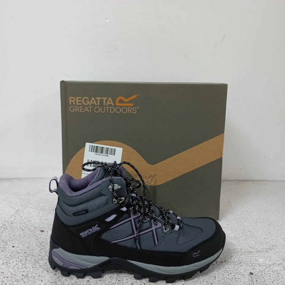 REGATTA WOMENS SAMARIS III HIKING BOOTS - GREY SIZE 8
