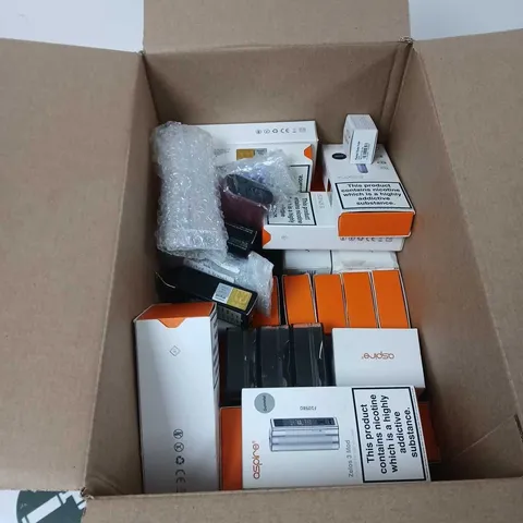 BOX OF APPROXIMATELY 35 ASSORTED E-CIGARETTES AND COMPONENTS TO INCLUDE: ASSORTED ASPIRE VAPE DEVICE KITS 