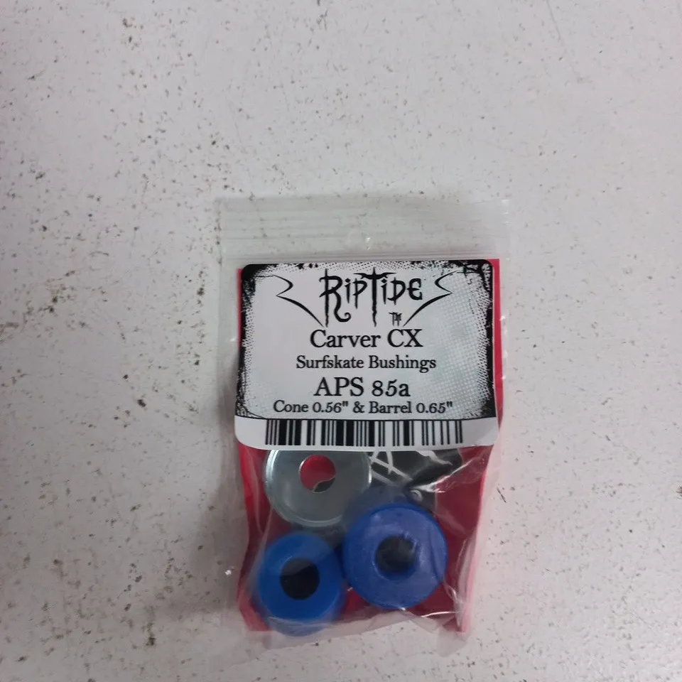 TOTE OF APPROXIMATELY 12 ASSORTED ITEMS TO INCLUDE: RIPTIDE SURFSKATE BUSHINGS 