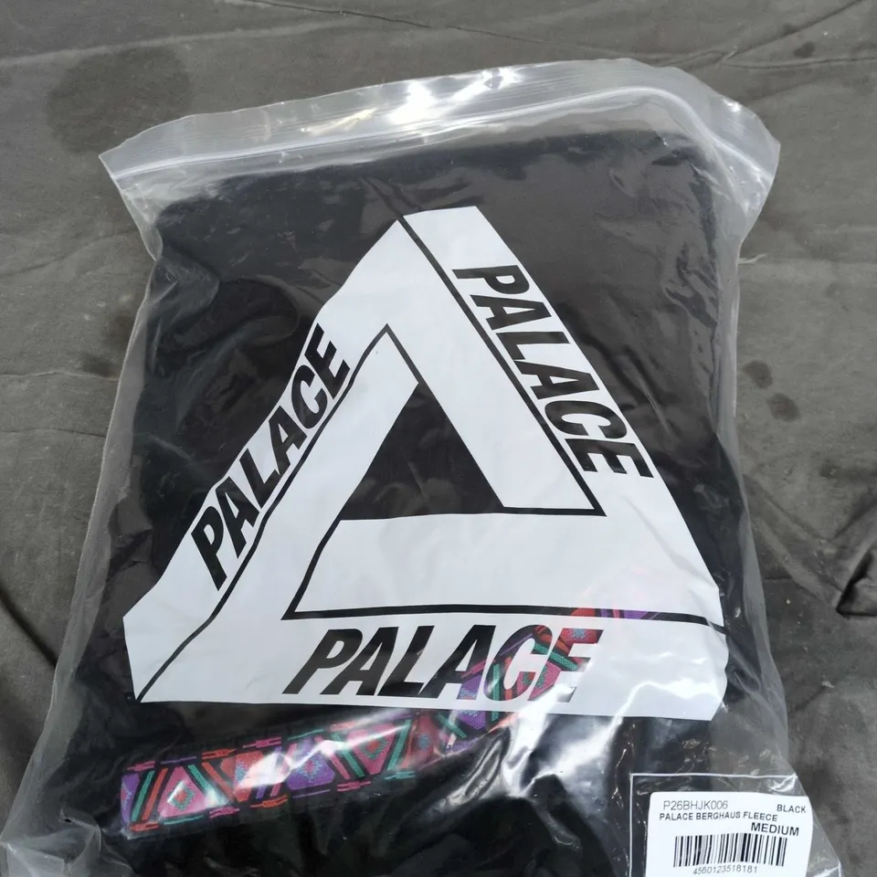 PALACE X BERGHAUS FLEECE JACKET – BLACK, MEDIUM