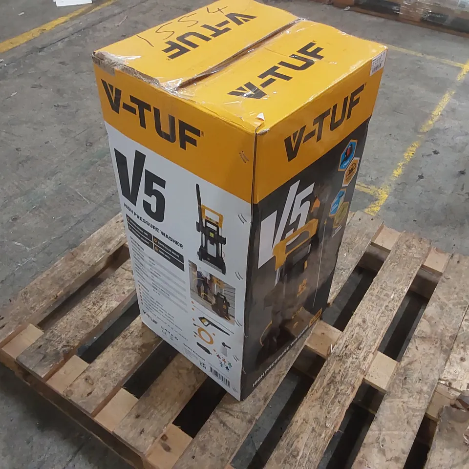 BOXED V-TUF V5240V X2 2400PSI PRESSURE WASHER (230V) 