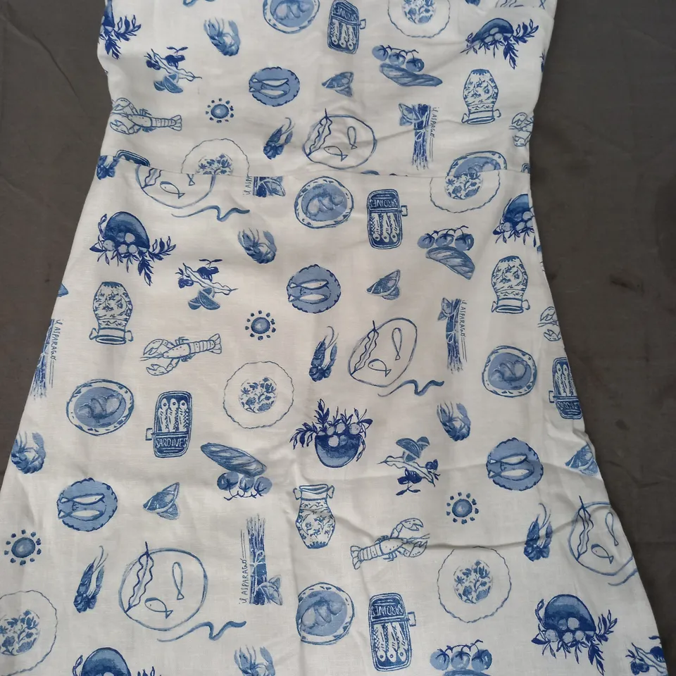 ABERCROMBIE & FITCH DRESS IN WHITE/BLUE SIZE XS