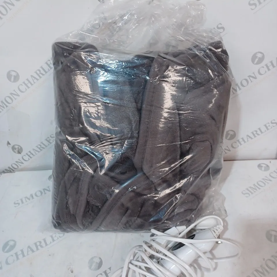 COZEE HOME HEATED THROW MODEL NO: 823506 120W GREY