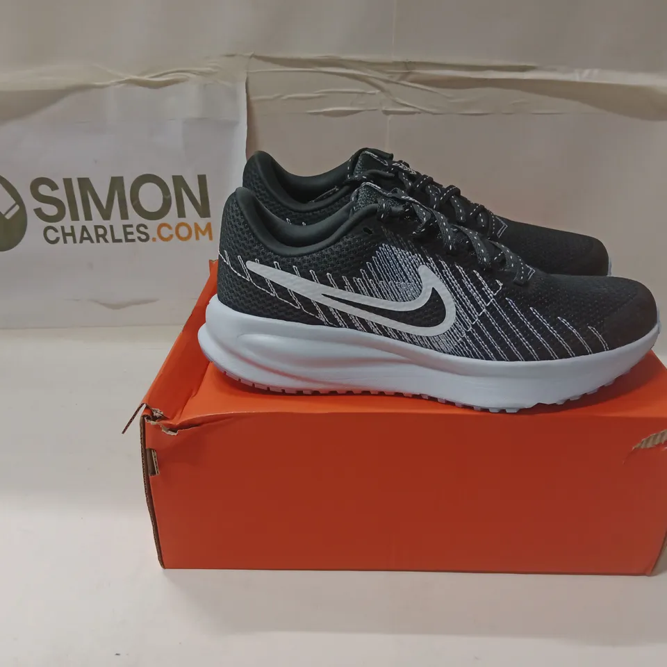 NIKE RUN DEFY WOMEN'S RUNNING SHOES – UK 4.5 (US 7, EU 38) - BOXED