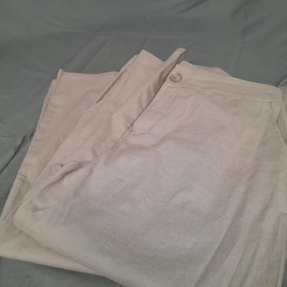 2 PAIRS OF BON DE FIFI LADIES TROUSERs, BEIGE, VARIOUS SIZES 10 and 12