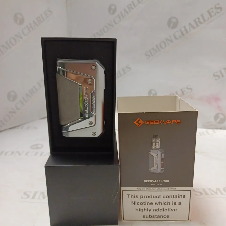 BOXED GEEK VAPE GEEKVAPE L200 - SILVER.