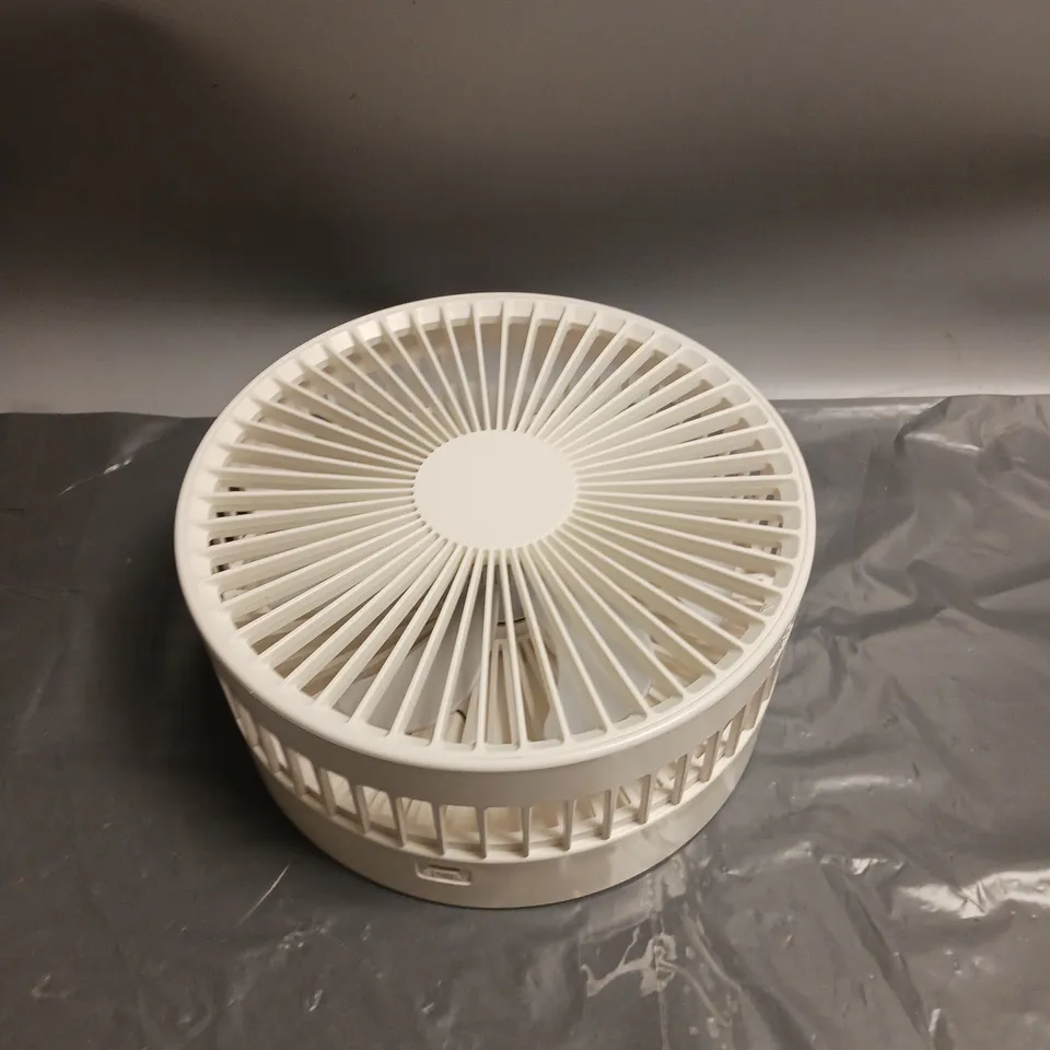BOXED FOLDING FAN P9S FOLDING & TELESCOPIC ADJUSTMENT SUITABLE FOR OUTDOOR ENTERTAINMENT 