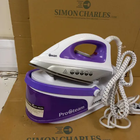TOWER CERAGLIDE 2700W STEAM GENERATOR IRON