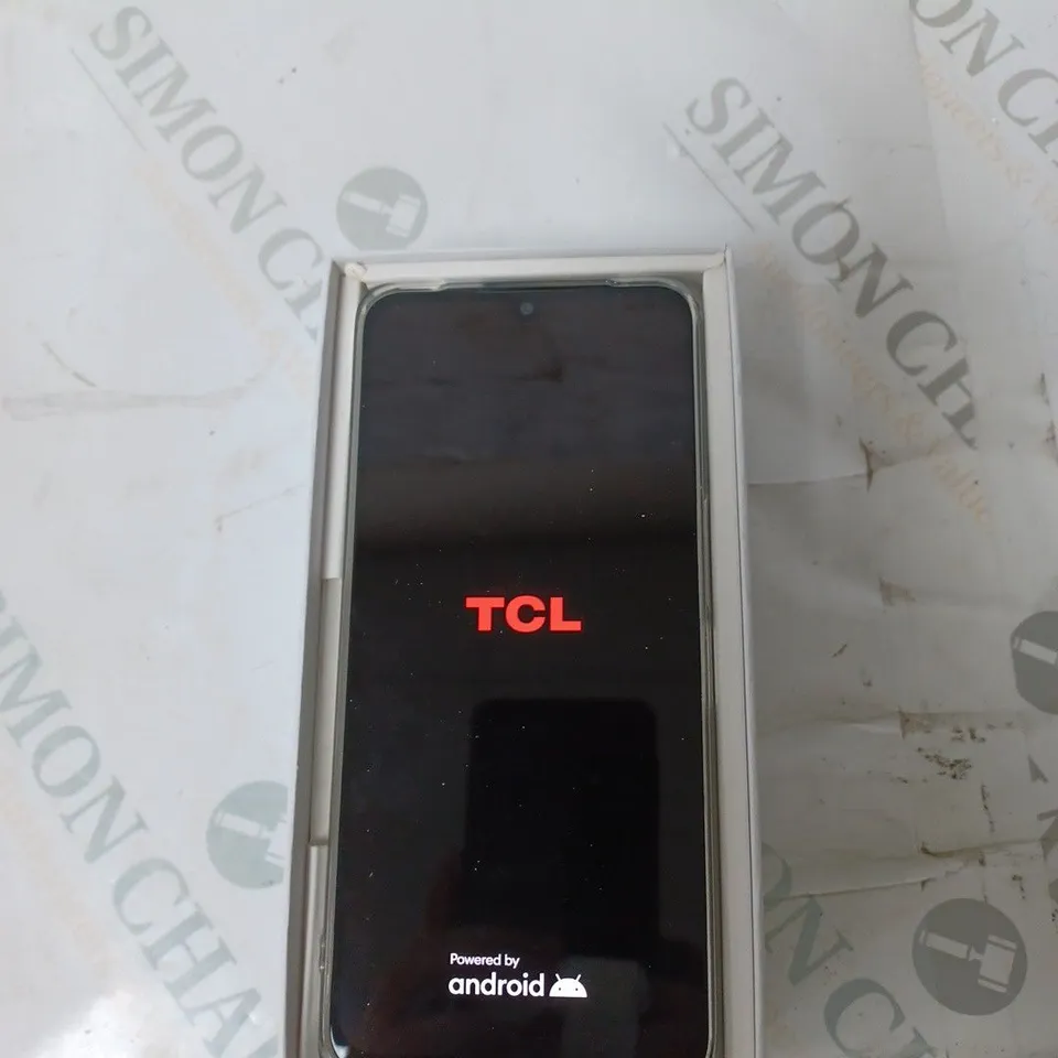 TCL30+ T676K MOBILE PHONE