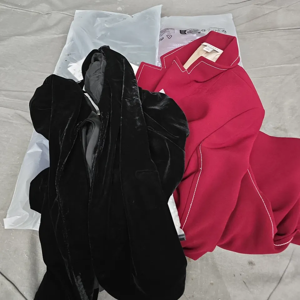 APPROXIMATELY 30 ASSORTED CLOTHING ITEMS IN VARIOUS SIZES, STYLES & COLOURS TO INCLUDE BRANDS SUCH AS M&S, TOPSHOP, SMUG, ETC - COLLECTION ONLY