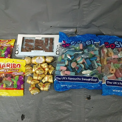 APPROXIMATELY 8 ASSORTED FOOD & DRINK ITEMS TO INCLUDE - HARIBO JELLYBABIES, SOSWEET PACK, AND CITY BUNNIES ETC. 