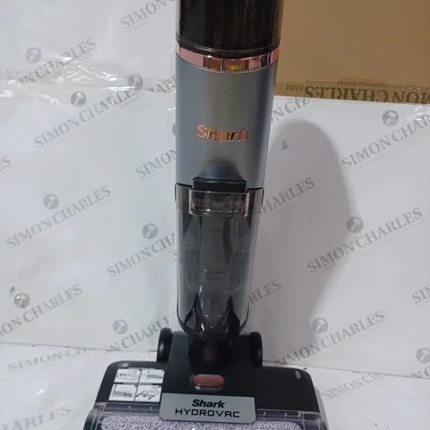 BOXED SHARK HYDROVAC HARD FLOOR WET & DRY CORDLESS CLEANER WD210UK
