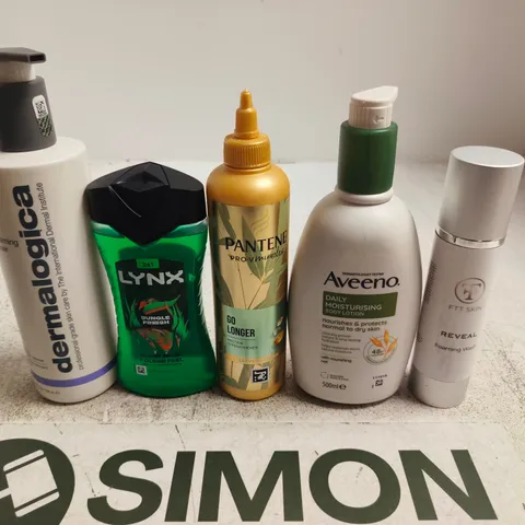 APPROXIMATELY 15 ASSORTED HEALTH & BEAUTY PRODUCTS TO INCLUDE LYNX , AVEENO AND PANTENE