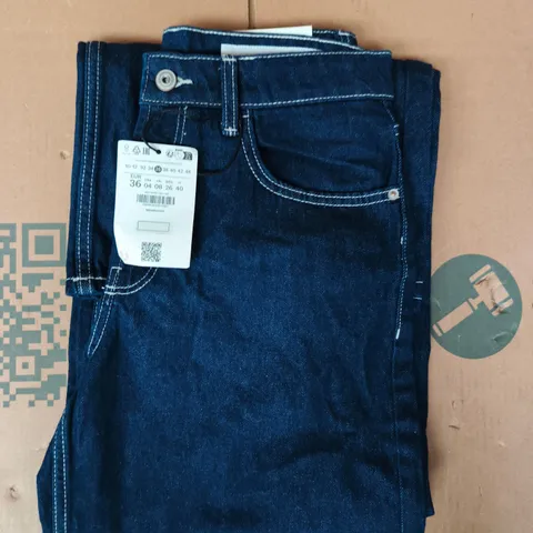 BERSHKA WIDE LEG JEANS IN DARK BLUE SIZE UK 8