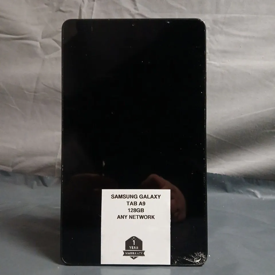 SAMSUNG GALAXY TAB A9 - SCREEN DAMAGED 