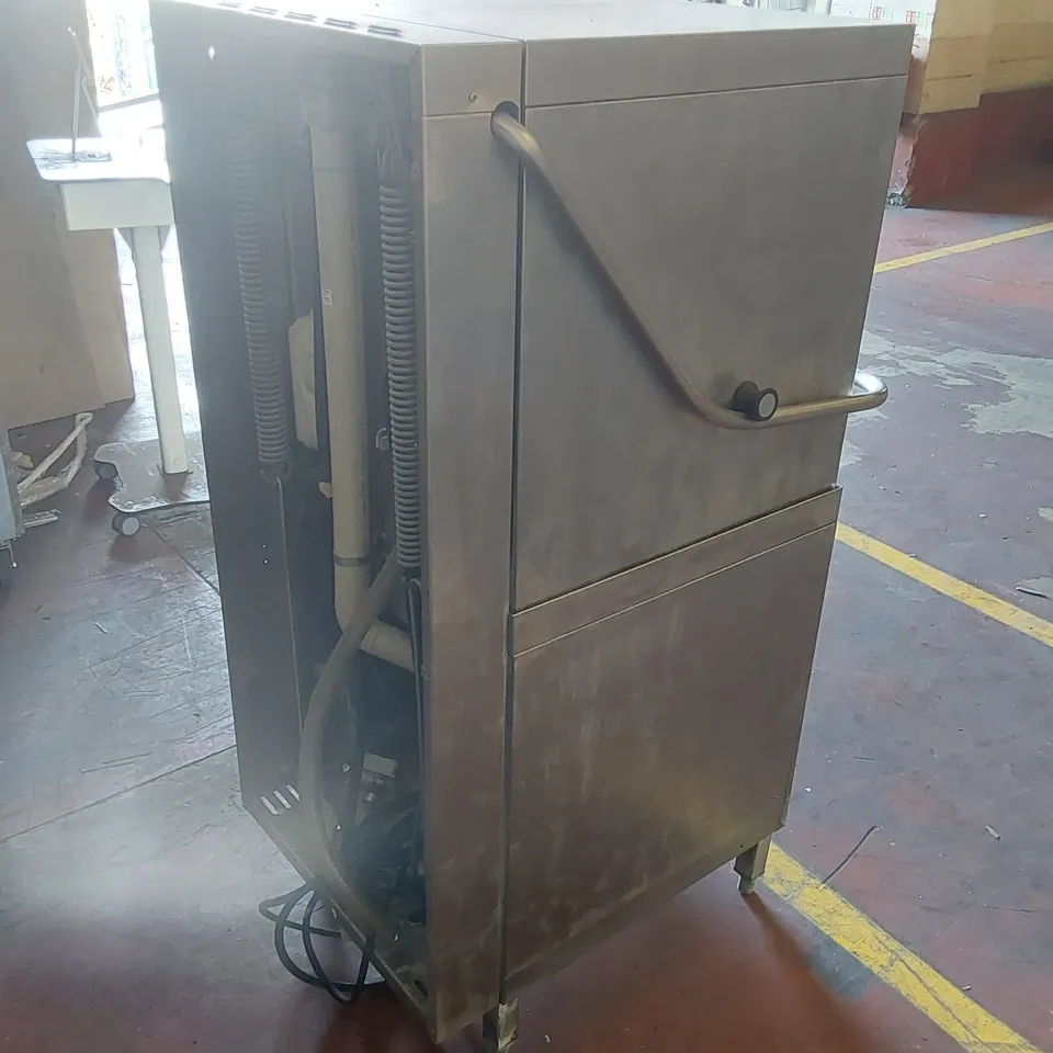 MEIKO DV80.2 PASS THROUGH DISHWASHER