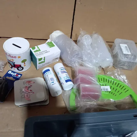 TOTE OF A APPROXIMATELY 16 ITEMS TO INCLIUDE A STERILIZED BOTTLE SET, A STEEL PIGGY BANK AND A BARTON MARINE
