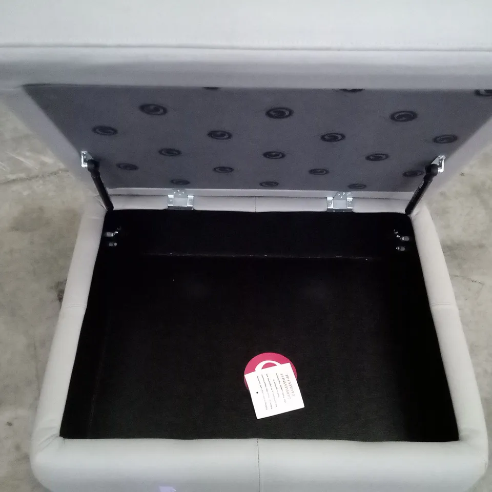 DESIGNER G PLAN SEATTLE STORAGE FOOTSTOOL - CAMBRIDGE GREY LEATHER 