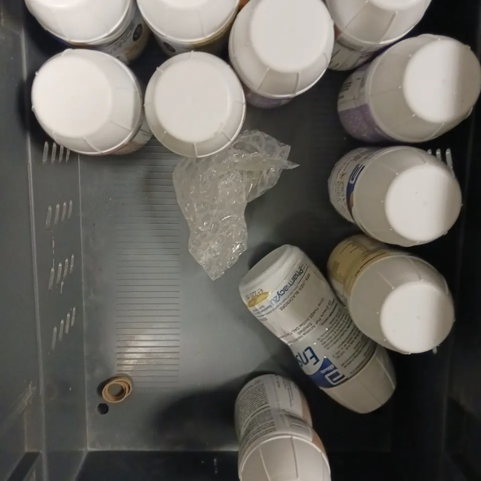 APPROXIMATELY 15 ASSORTED FOOD/DRINK PRODUCTS TO INCLUDE L'OR BARISTA XXL CAPSULES, COOPER & CO COFFEE, TWININGS TEA ETC 