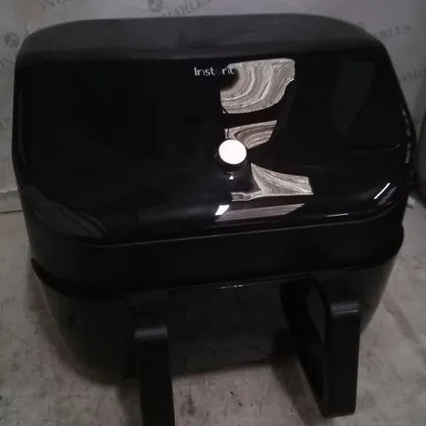 BOXED INSTANT VORTEX 8 IN 1 PLUS DOUBLE AIR FRYER 7.6L