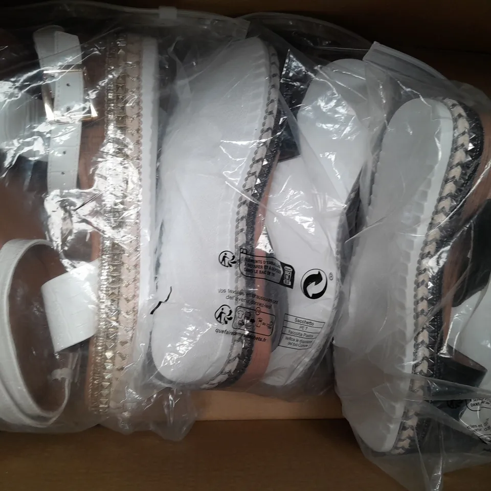 BOX OF APPROXIMATELY 5 PAIRS OF DESIGNER OPEN TOE WEDGE SANDALS IN VARIOUS SIZES TO INCLUDE WHITE AND BLACK VARIANTS