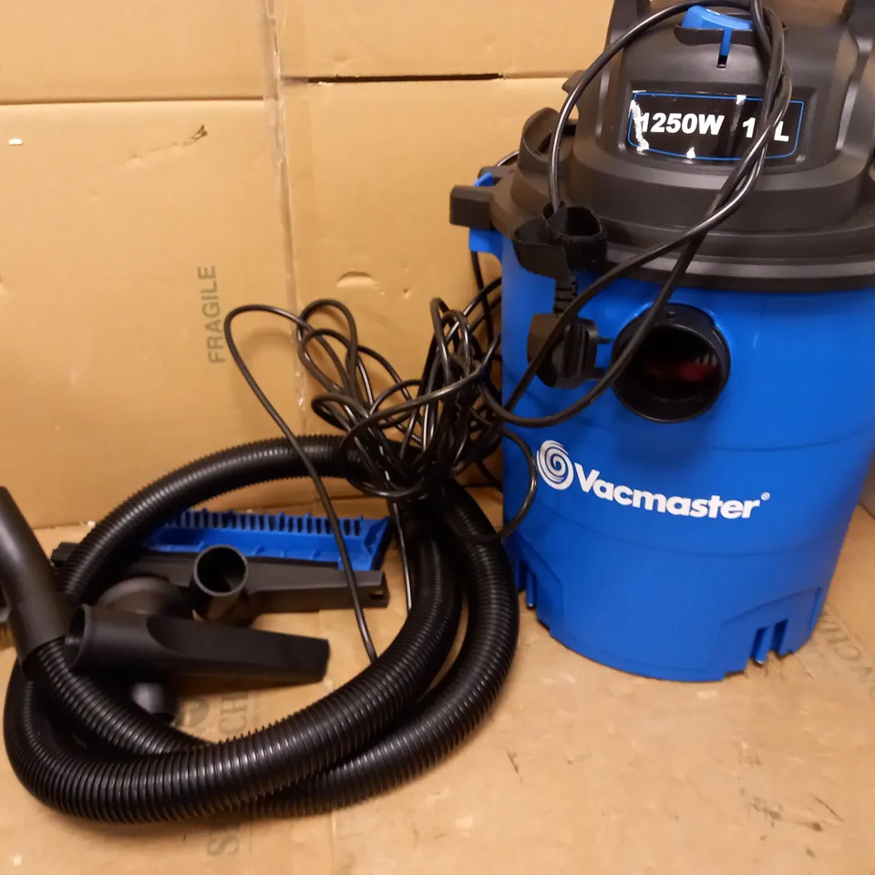 VACMASTER ARTIFICIAL GRASS WET & DRY GARDEN VACUUM CLEANER