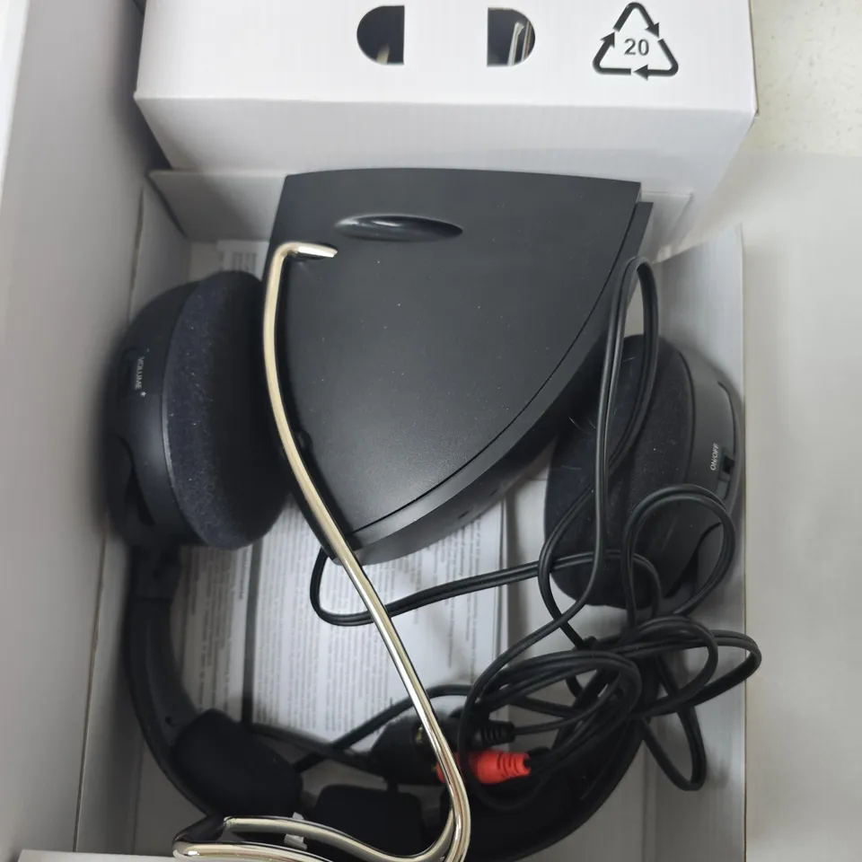 BOXED SENNHEISER RS 120-W TV HEADPHONES WIRELESS