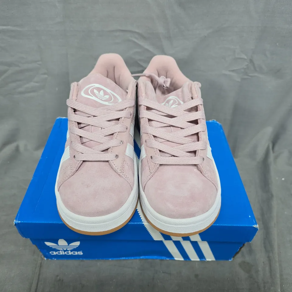BOXED PAIR OF ADIDAS CAMPUS PINK SUEDE SNEAKERS – KIDS - UK SIZE 2