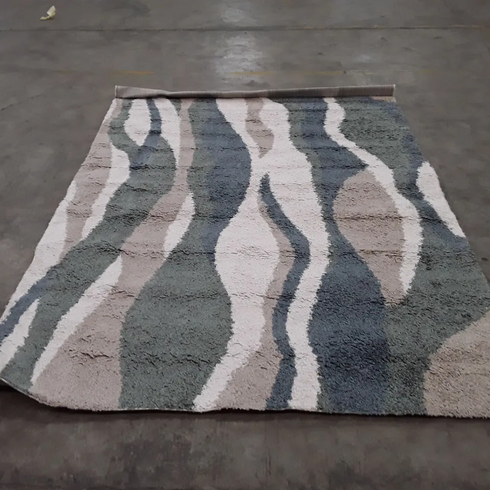QUALITY DESIGNER MULTI-COLOURED RUG - APPROXIMATELY 290 x 200cm