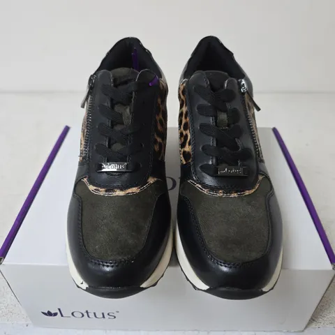 BOXED LOTUS MOORE TRAINERS, BLACK/KHAKI - SIZE EUR 38