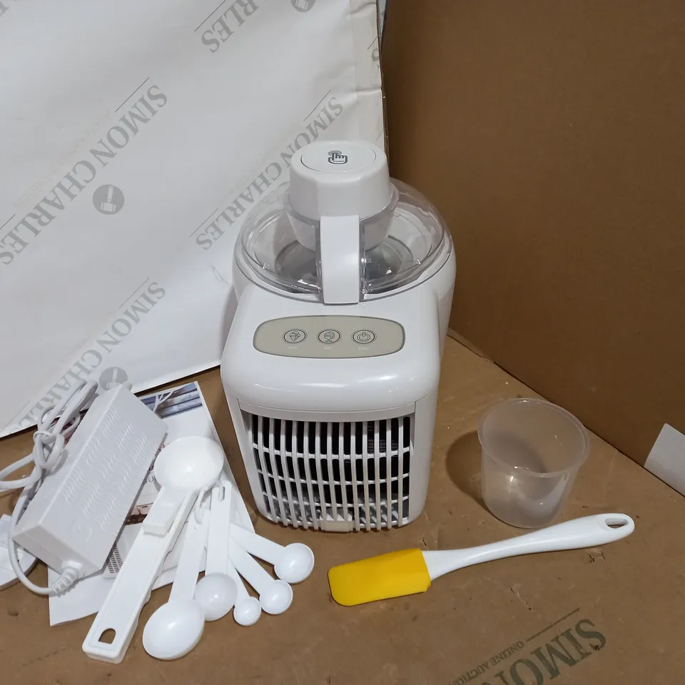 COOKS ESSENTIALS ICE CREAM MAKER