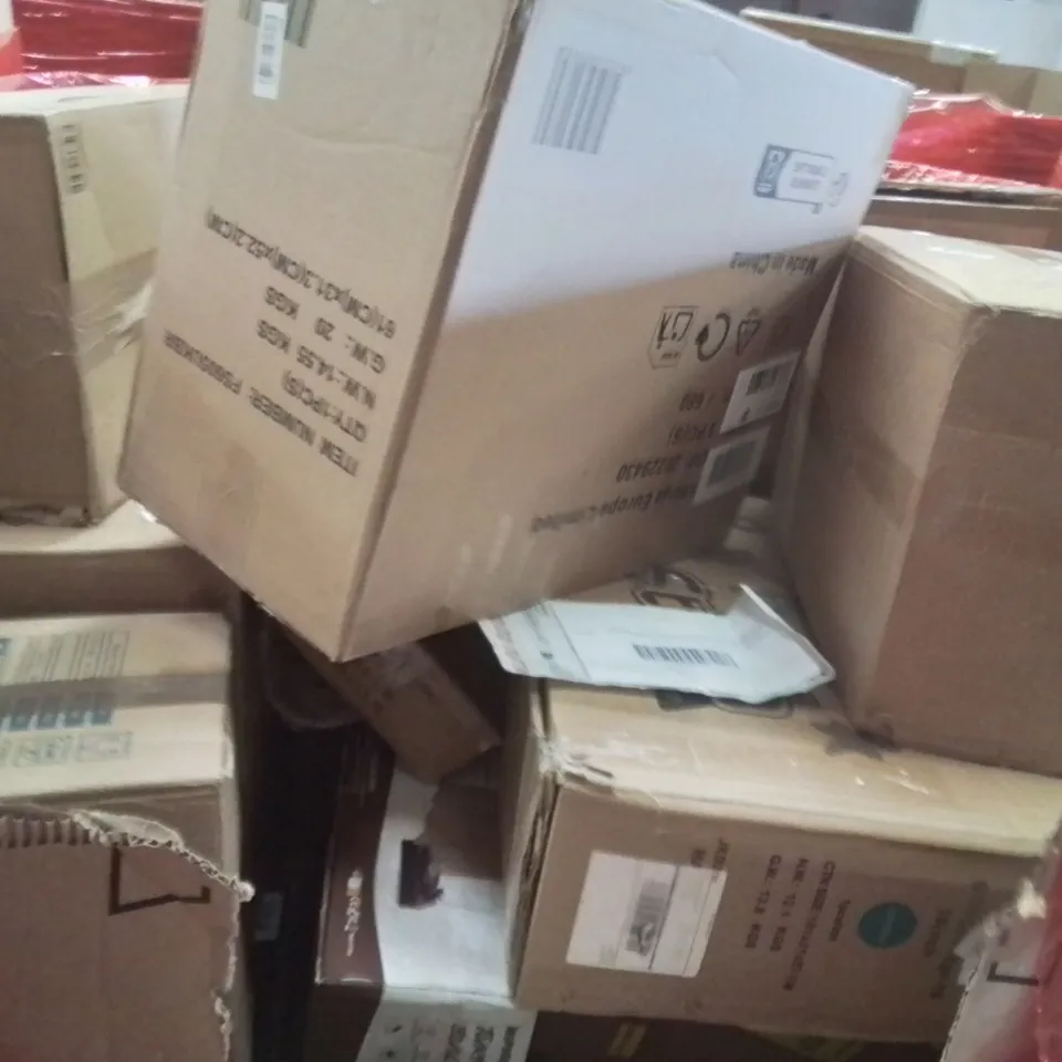 PALLET OF ASSORTED HOUSEHOLD GOODS AND PRODUCTS TO INCLUDE;MONITOR,KITCHEN STORAGE RACK,INFRARED THERAPY MAT