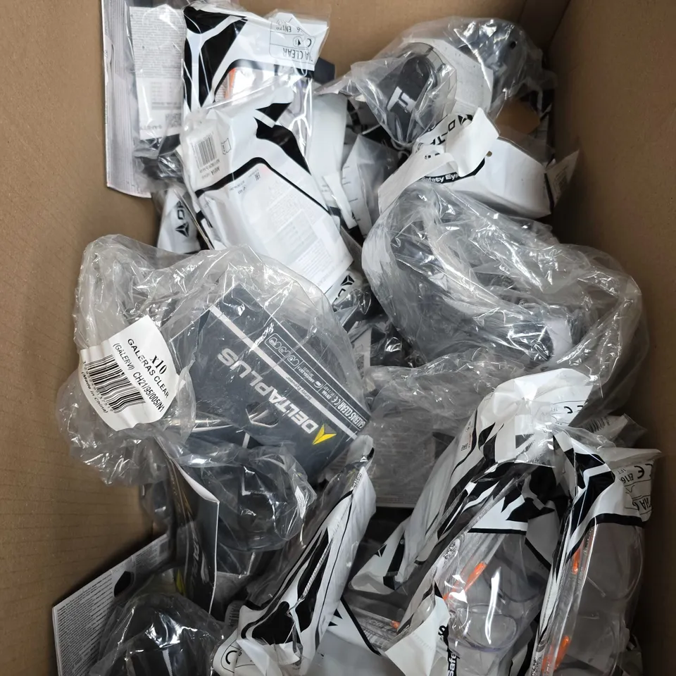 APPROXIMATELY 25 ASSORTED SAFETY GLASSES IN VARIOUS STYLES 