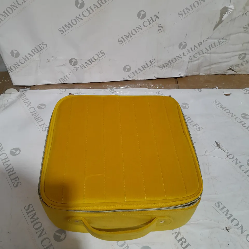 BOXED TILI YELLOW VELVET MAKEUP ORGANISER 