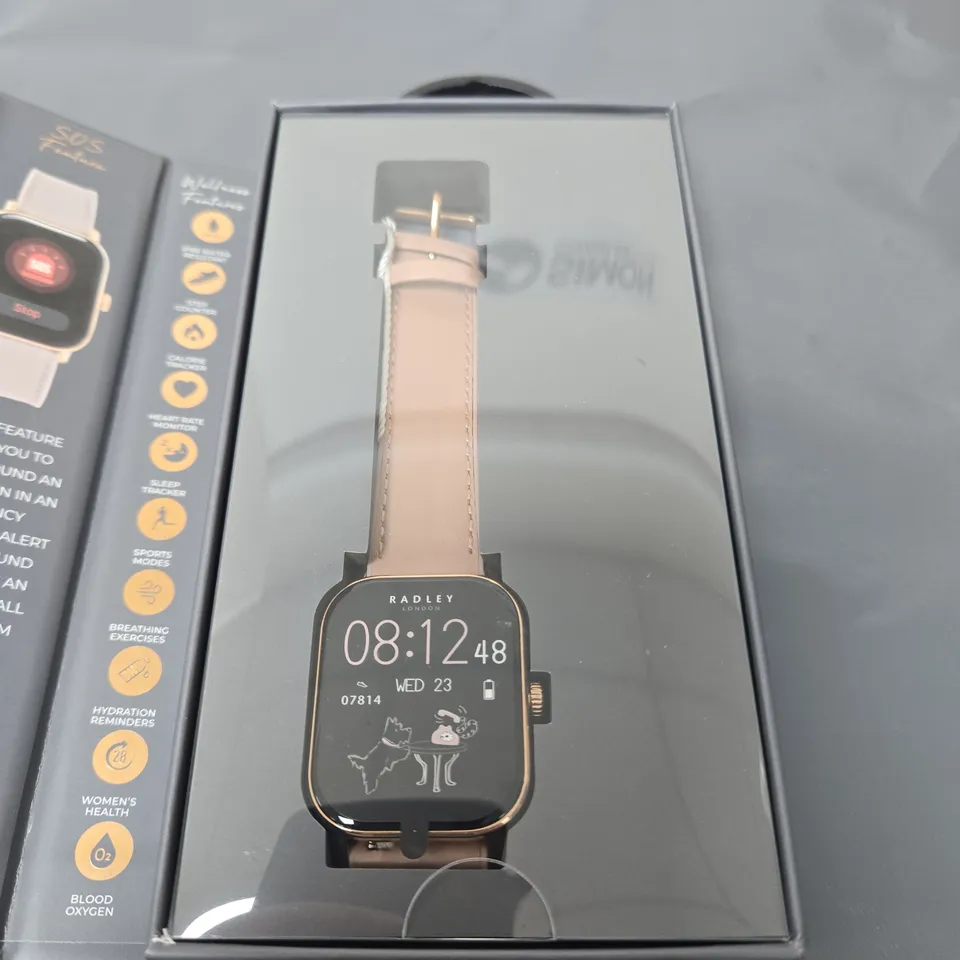 RADLEY LONDON SMARTWATCH – GOLD-TONE CASE WITH PINK LEATHER STRAP