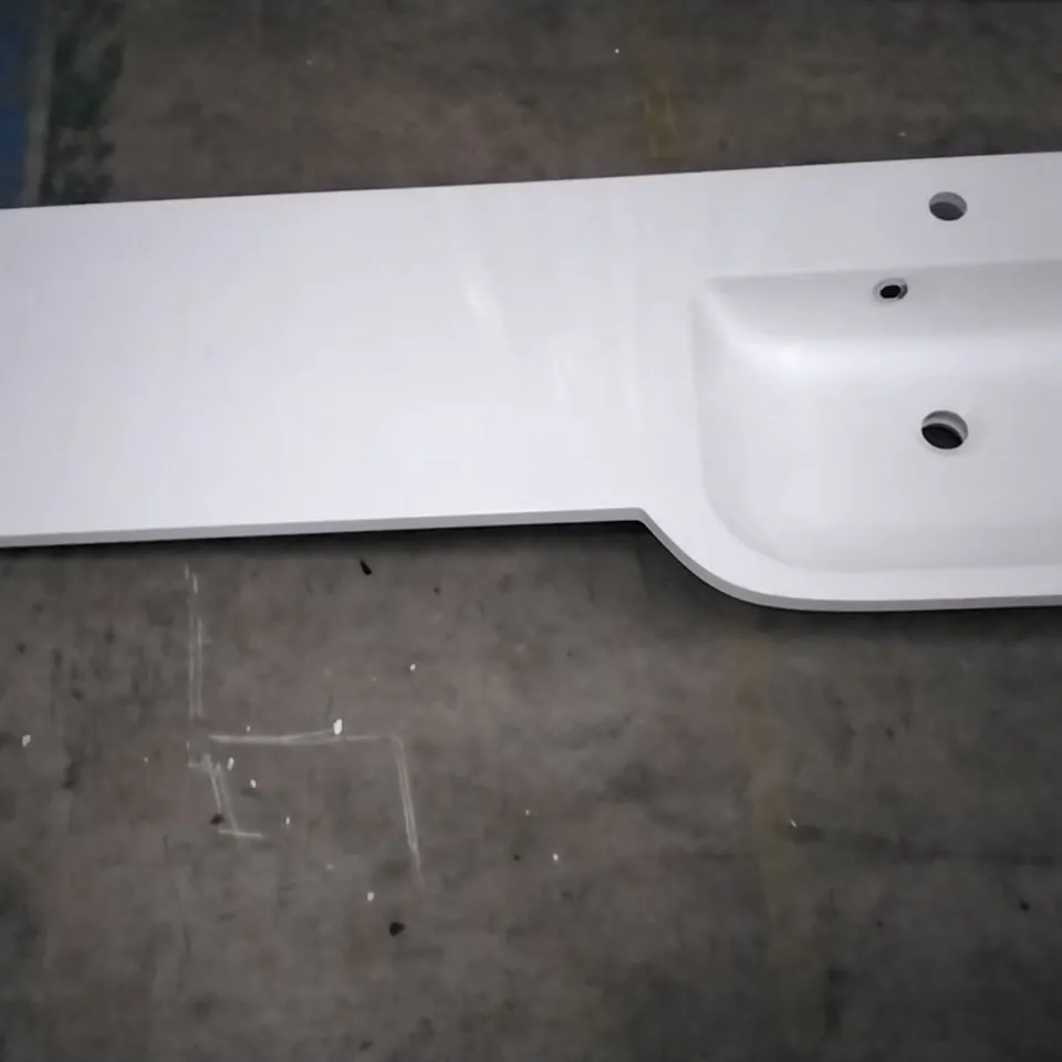 COMPOSITE 1 TAP WHITE VANITY UNIT BASIN