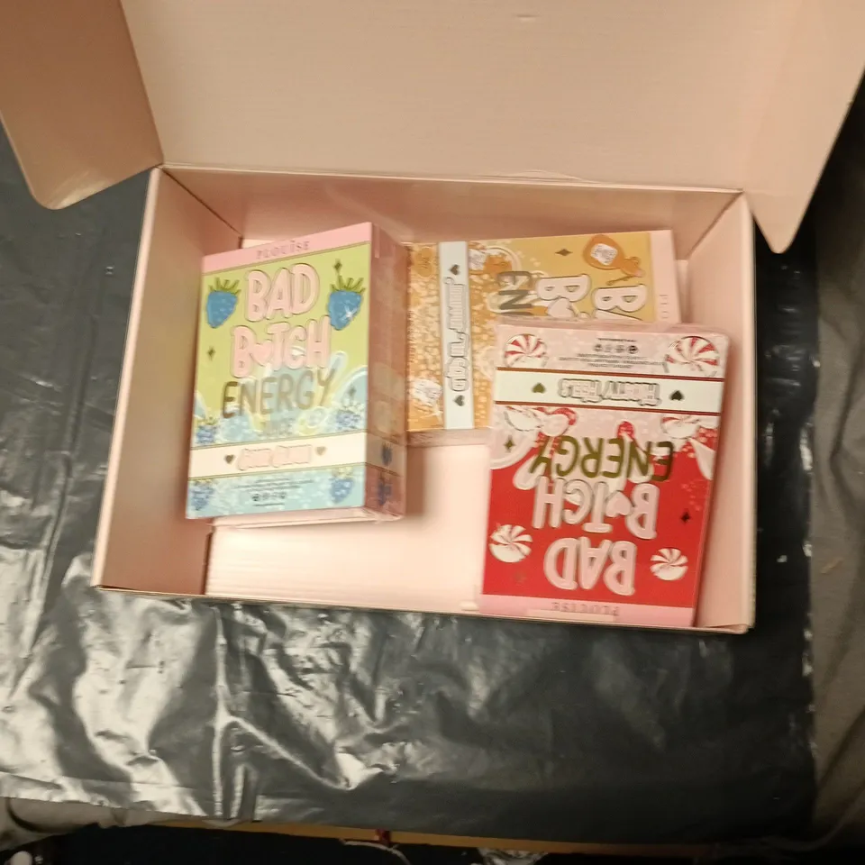 P LOUISE MAKEUP SET – PINK FLORAL BOX