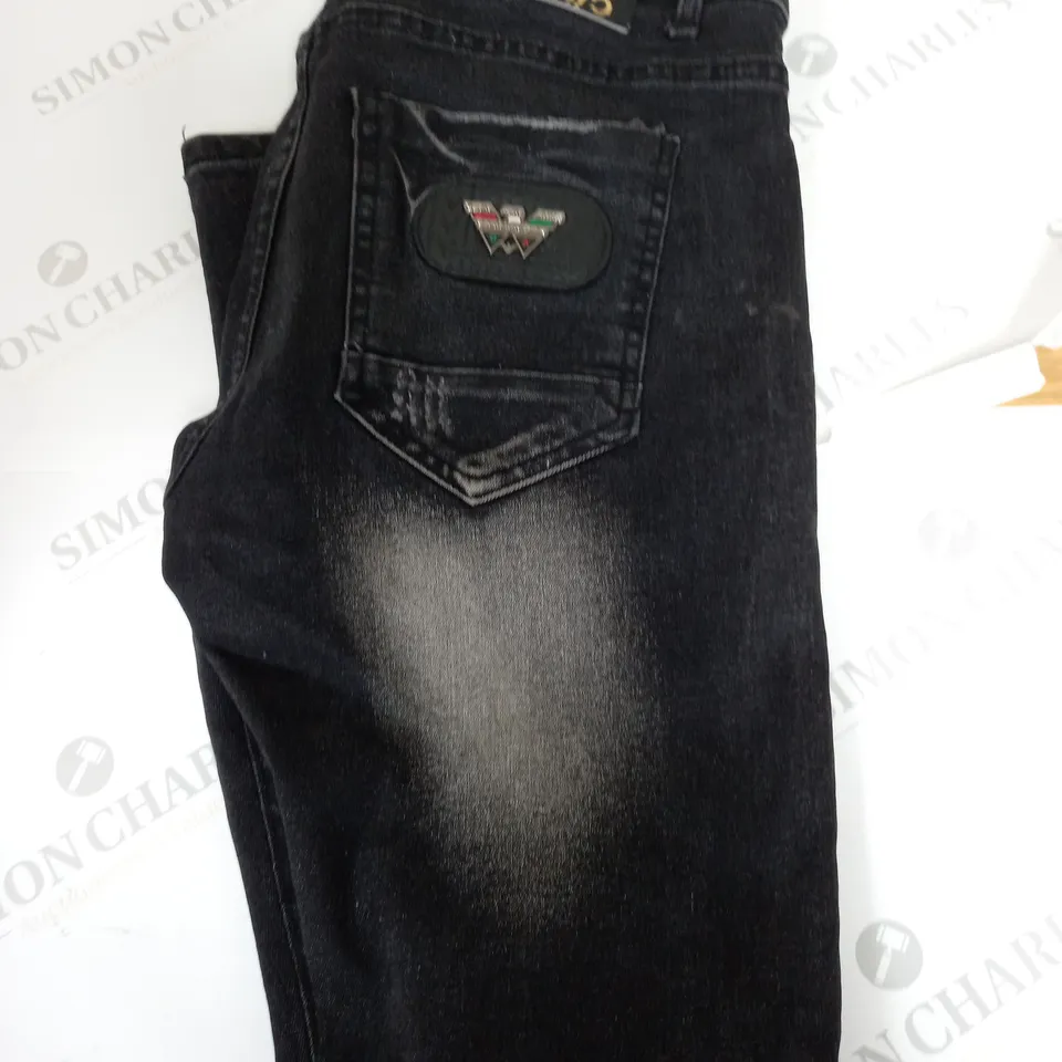 GIORGIO ARMANI WASHED DENIM JEANS SIZE 32"