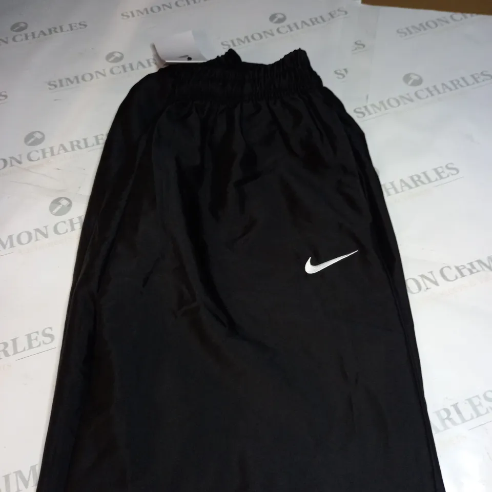 NIKE LOGO LOOSE FIT TROUSERS SIZE M