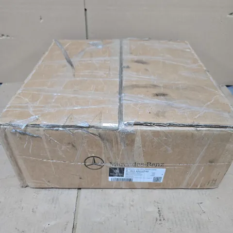 BOXED PAIR OF MERCEDES BENZ DRUM PARKING BRAKES A4154200302