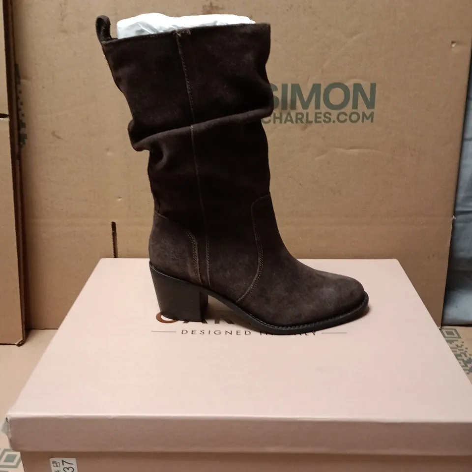 CARVELA SECIL KNEE HIGH BROWN SUEDE BOOTS SIZE 4