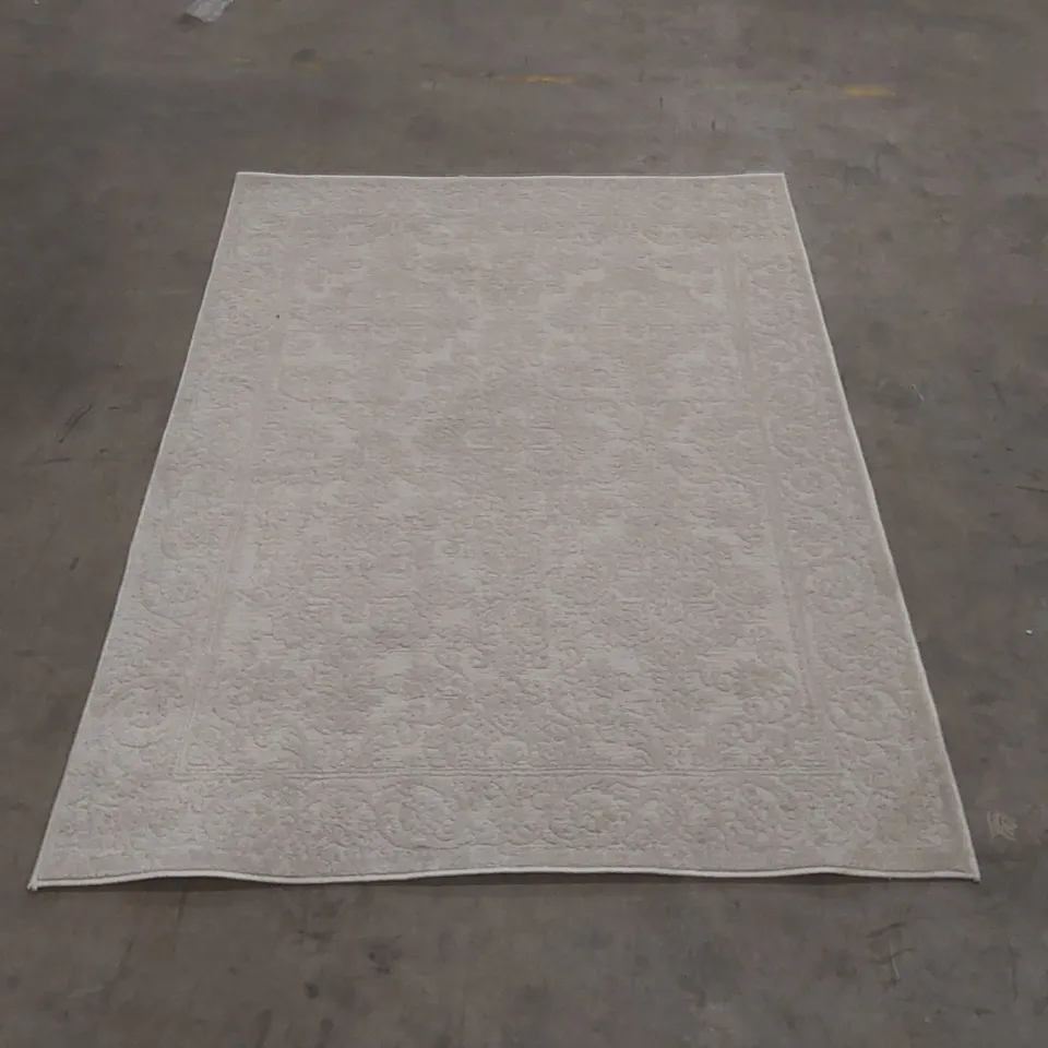 QUALITY DESIGNER AREA RUG - APPROXIMATELY 156 x 118cm