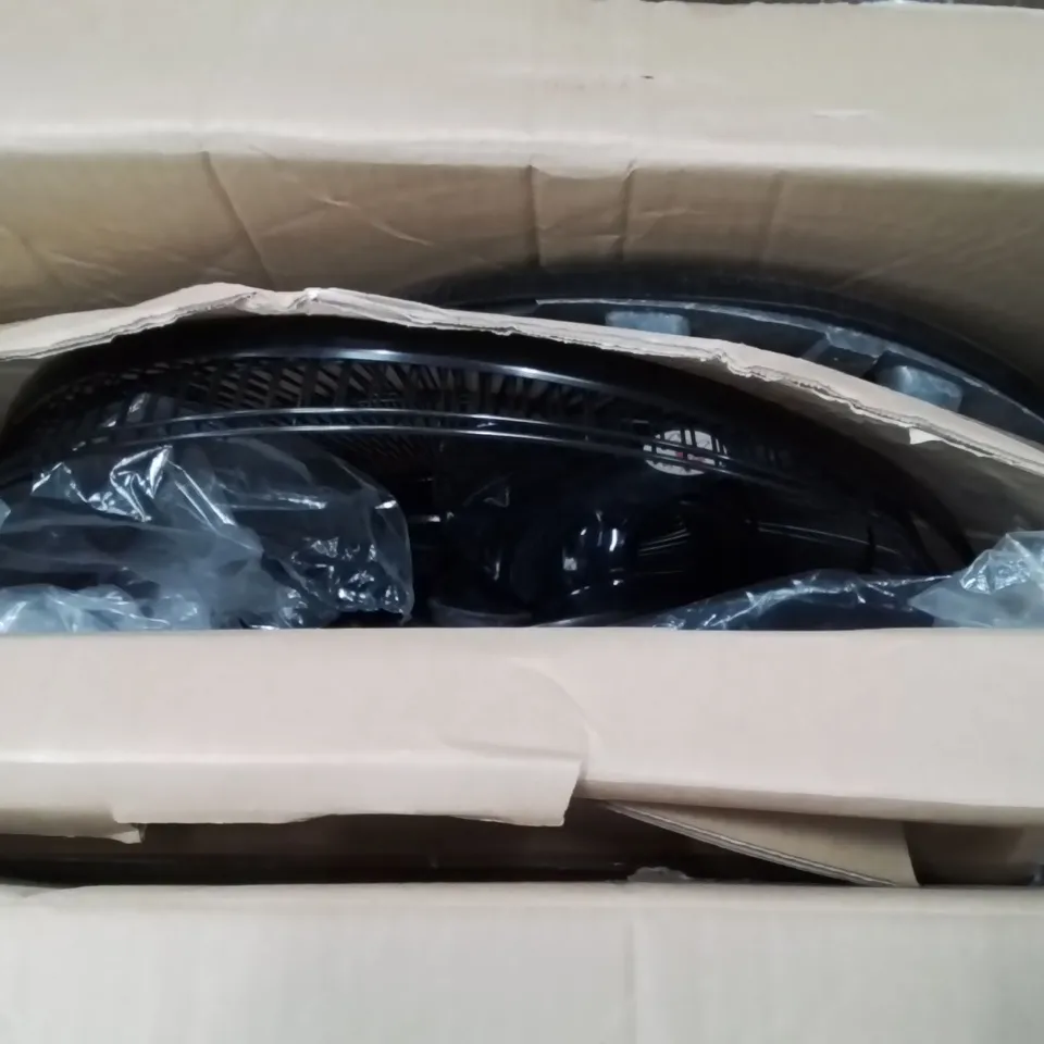 BOXED FREESTANDING BLACK FAN